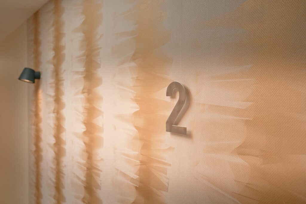 Étage moderne du programme immobilier Jardin des Cèdres à Nimes